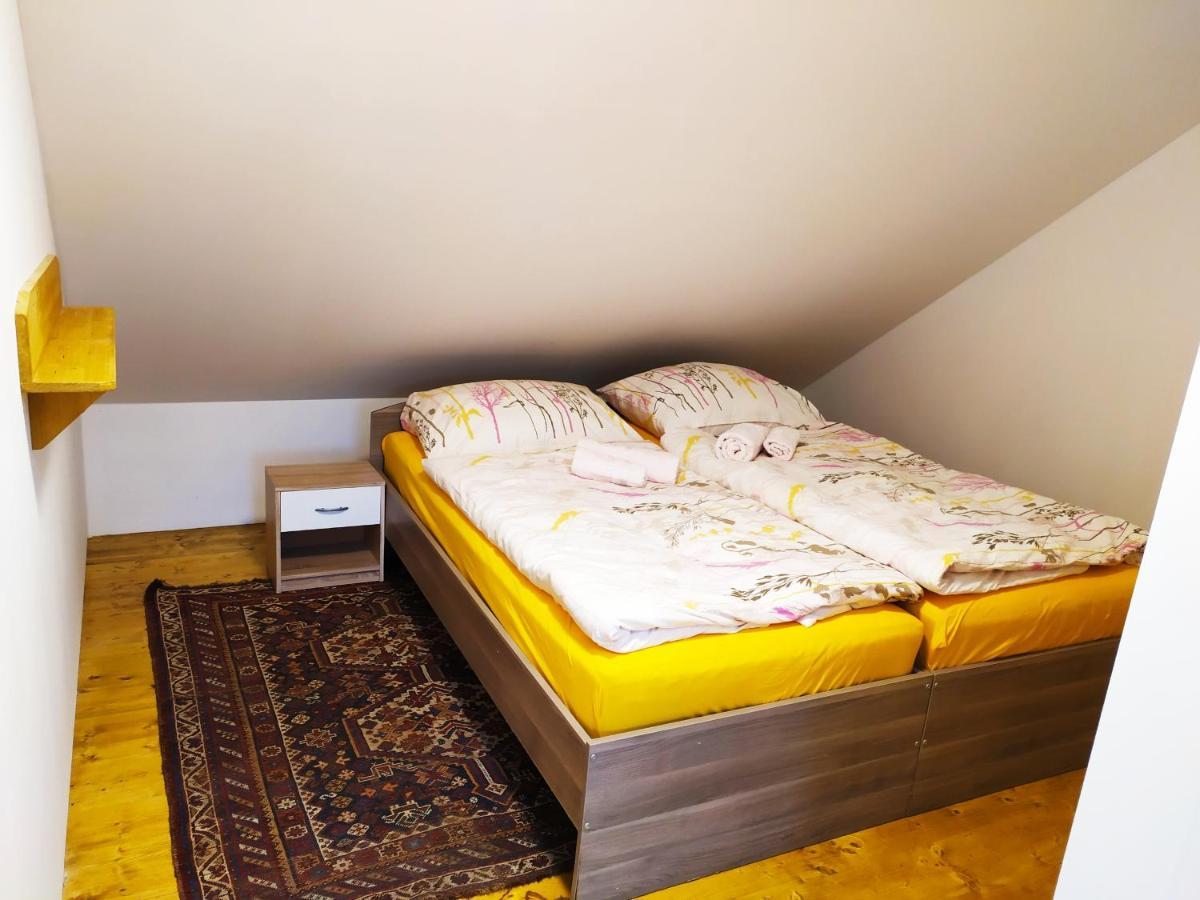 Statek Kachlirka Apartment Kosetice ภายนอก รูปภาพ